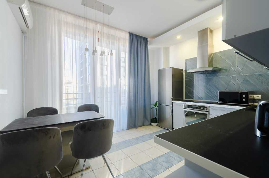 Аренда 1-комнатной квартиры 67 м², Жилянская ул., 59