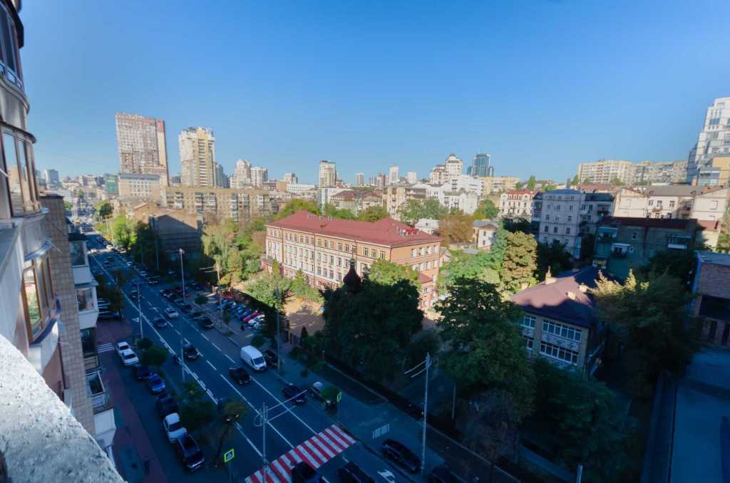 Аренда 1-комнатной квартиры 67 м², Жилянская ул., 59