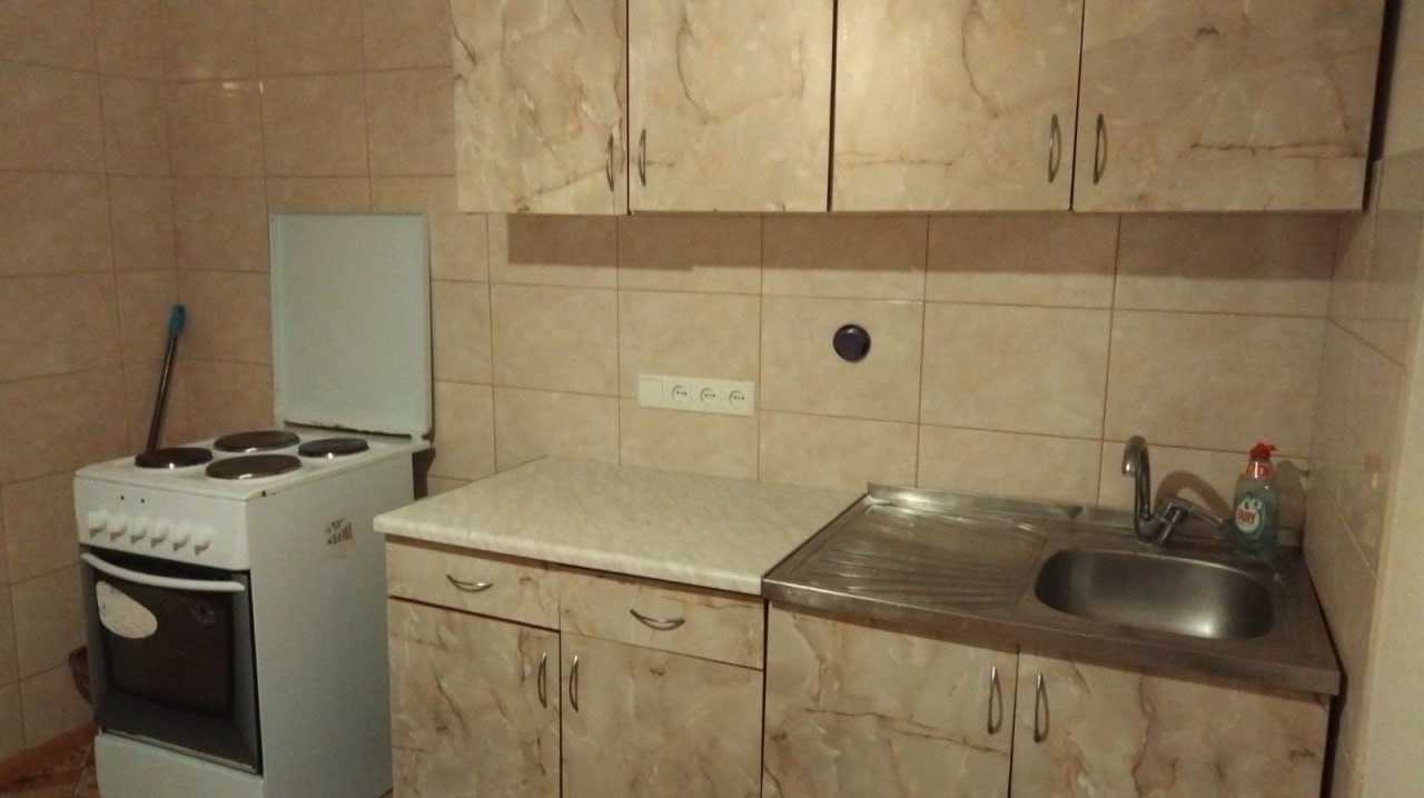 Оренда 1-кімнатної квартири 38 м², Героїв Дніпра вул., 34Б