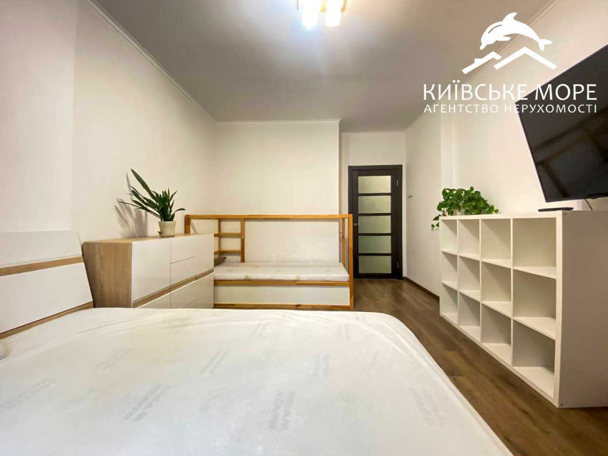 Оренда 1-кімнатної квартири 48 м², Воскресенська вул., 18