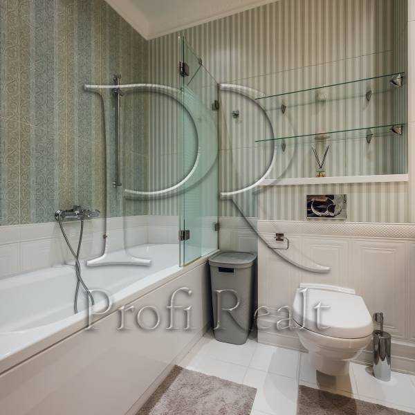 Продажа 3-комнатной квартиры 110 м², Науки просп., 30