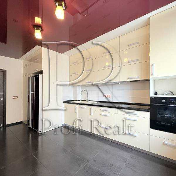 Продажа 3-комнатной квартиры 101 м², Борщаговская ул., 206