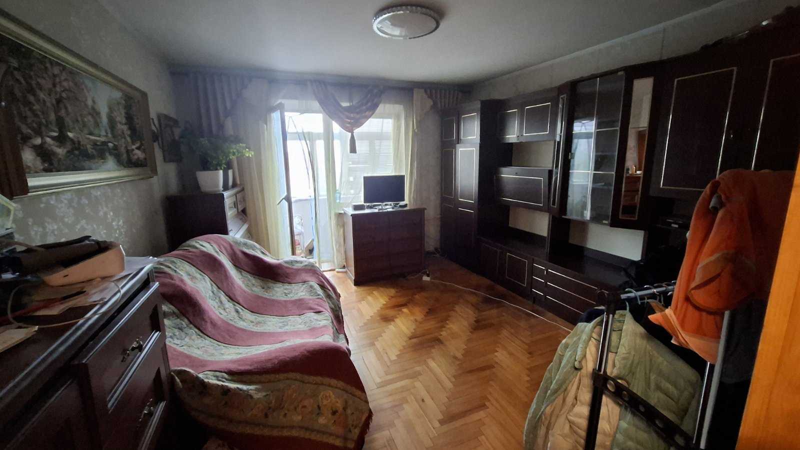 Продажа 3-комнатной квартиры 72 м², Независимости просп., 108