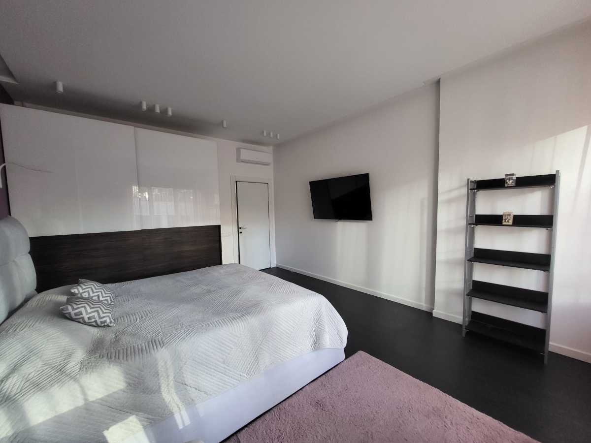 Оренда 2-кімнатної квартири 93 м², Саперне Поле вул., 5А