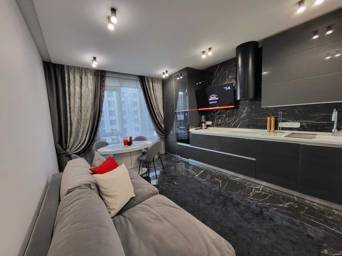 Оренда 2-кімнатної квартири 93 м², Саперне Поле вул., 5А