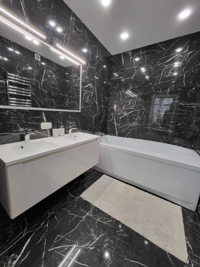 Оренда 2-кімнатної квартири 93 м², Саперне Поле вул., 5А