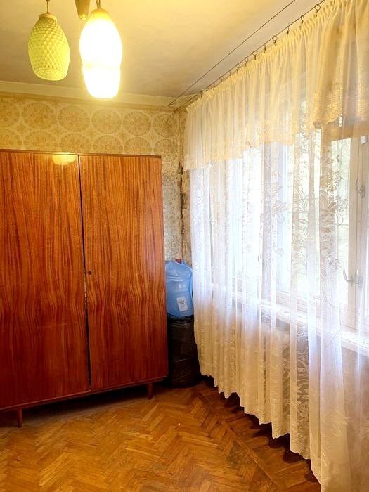 Продажа 4-комнатной квартиры 60 м², Инглези ул.