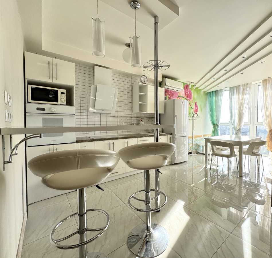 Аренда 1-комнатной квартиры 60 м², Львовская ул., 26а