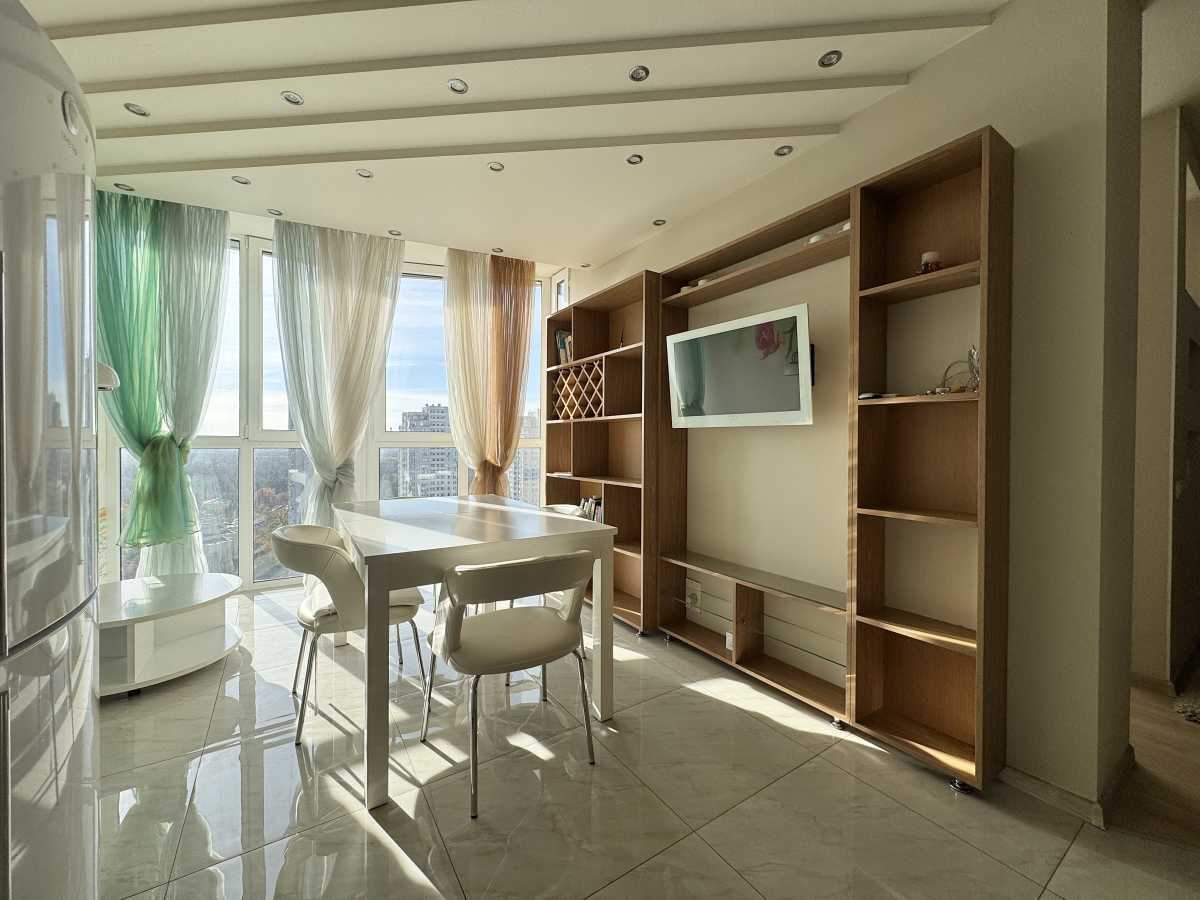 Аренда 1-комнатной квартиры 60 м², Львовская ул., 26а