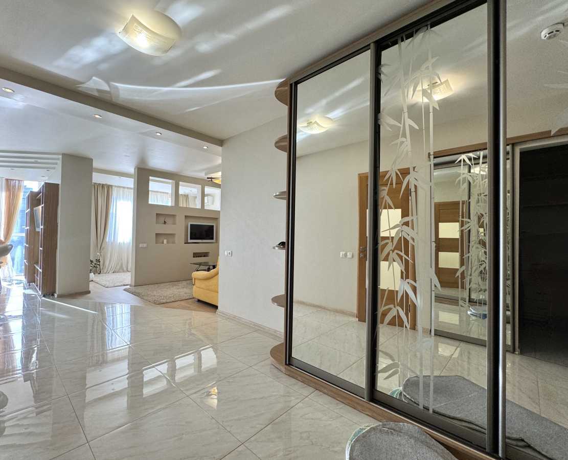 Аренда 1-комнатной квартиры 60 м², Львовская ул., 26а