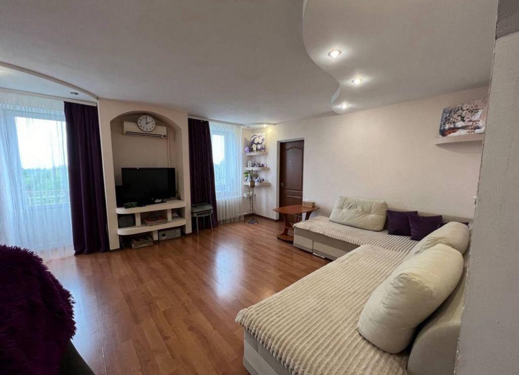 Продажа 4-комнатной квартиры 87 м², Гоголя ул.