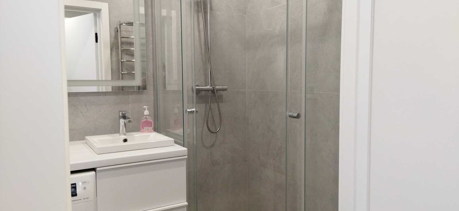 Аренда 1-комнатной квартиры 43 м², Салютная ул., 2