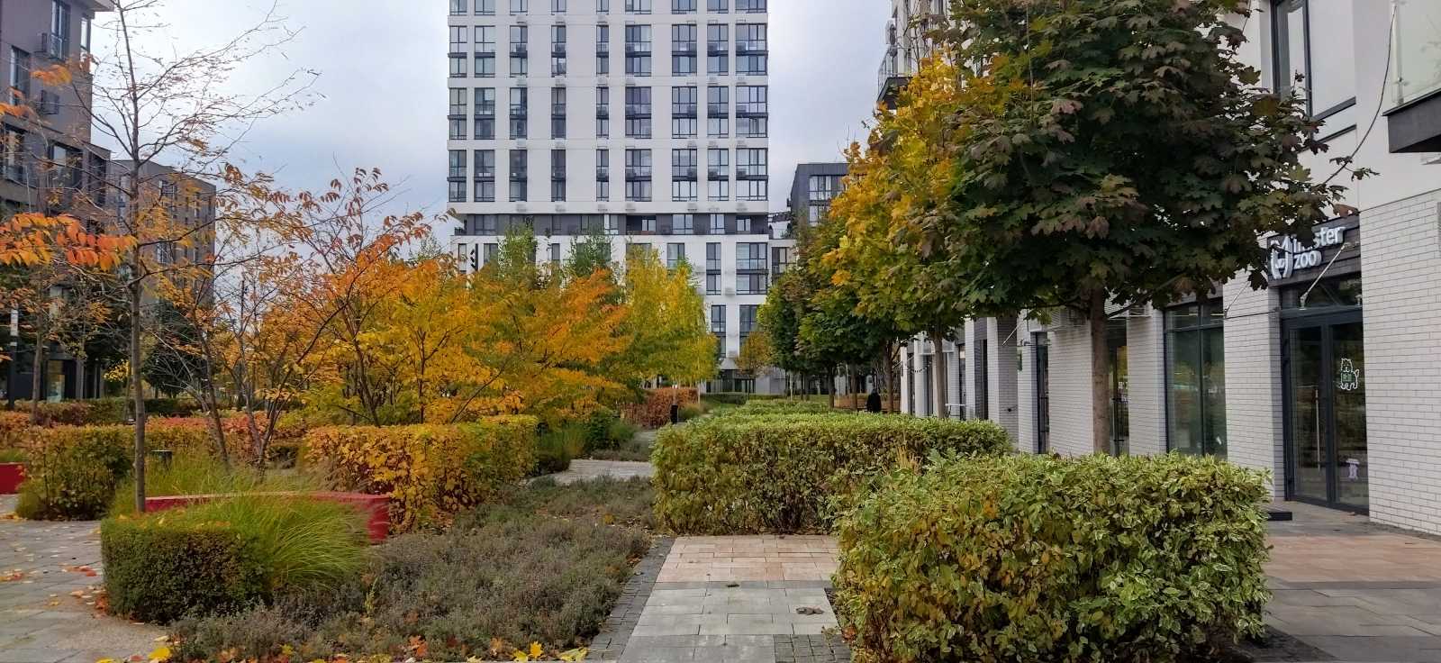 Аренда 1-комнатной квартиры 43 м², Салютная ул., 2