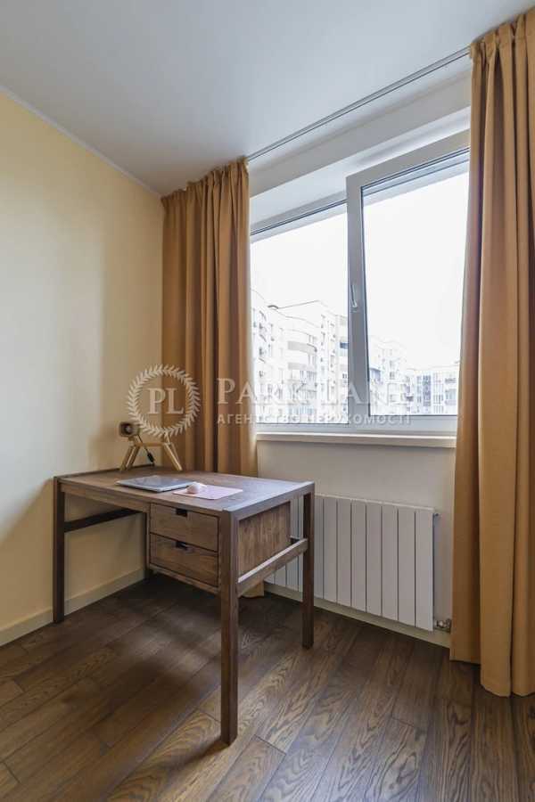 Продаж 2-кімнатної квартири 78.9 м², Деміївська вул., 13