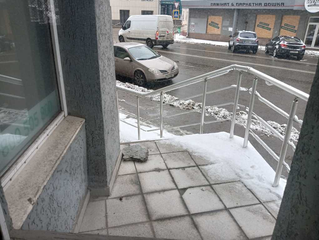 Продаж офісу 181.5 м², Університетська вул., 35/2