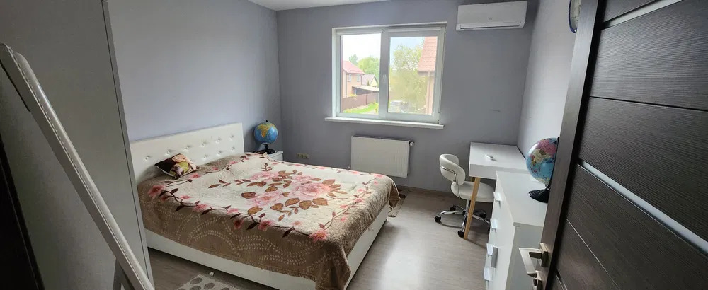 Продаж будинку 135 м²