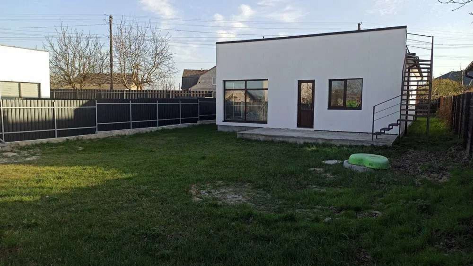 Продаж будинку 112 м²