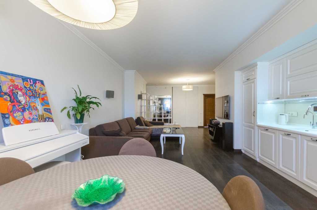 Аренда 3-комнатной квартиры 91 м², Голосеевская ул., 13б