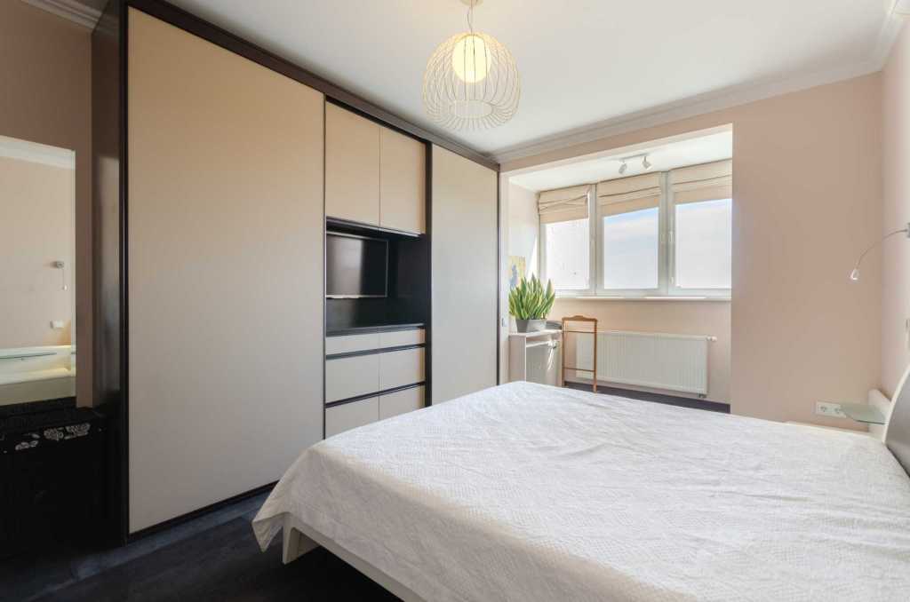 Аренда 3-комнатной квартиры 91 м², Голосеевская ул., 13б