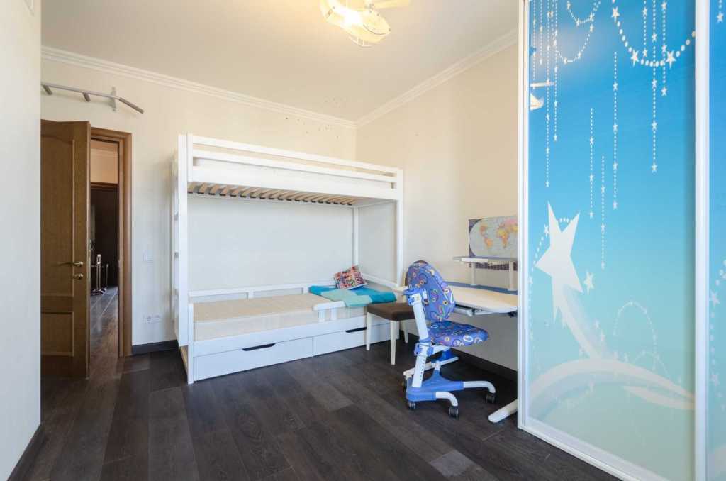 Аренда 3-комнатной квартиры 91 м², Голосеевская ул., 13б