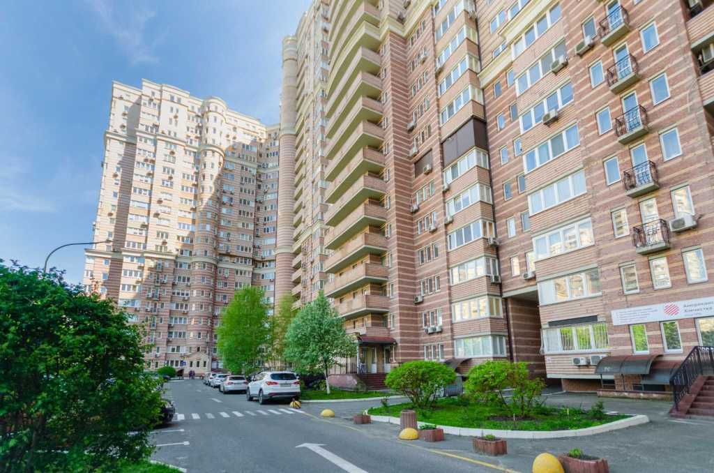 Аренда 3-комнатной квартиры 91 м², Голосеевская ул., 13б