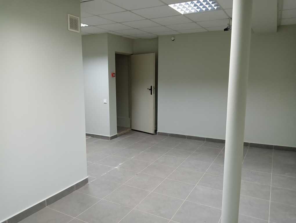 Продаж офісу 174.7 м², Сумська вул., 126