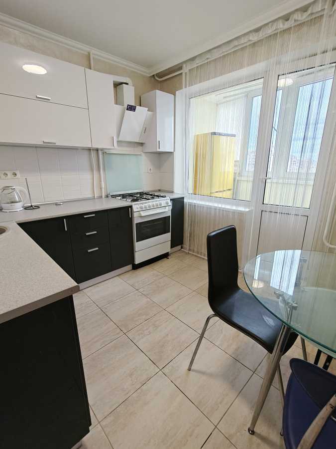 Аренда 1-комнатной квартиры 42 м², Оболонский просп., 18Г