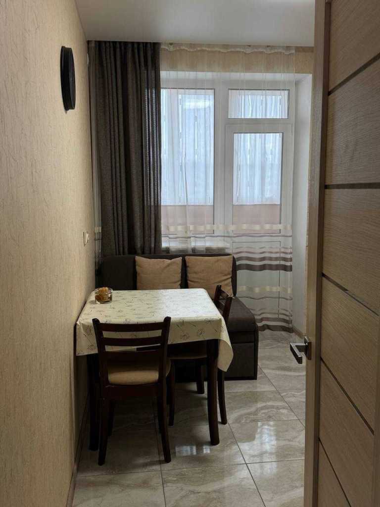 Продажа 1-комнатной квартиры 39.3 м², Машиностроителей ул., 25