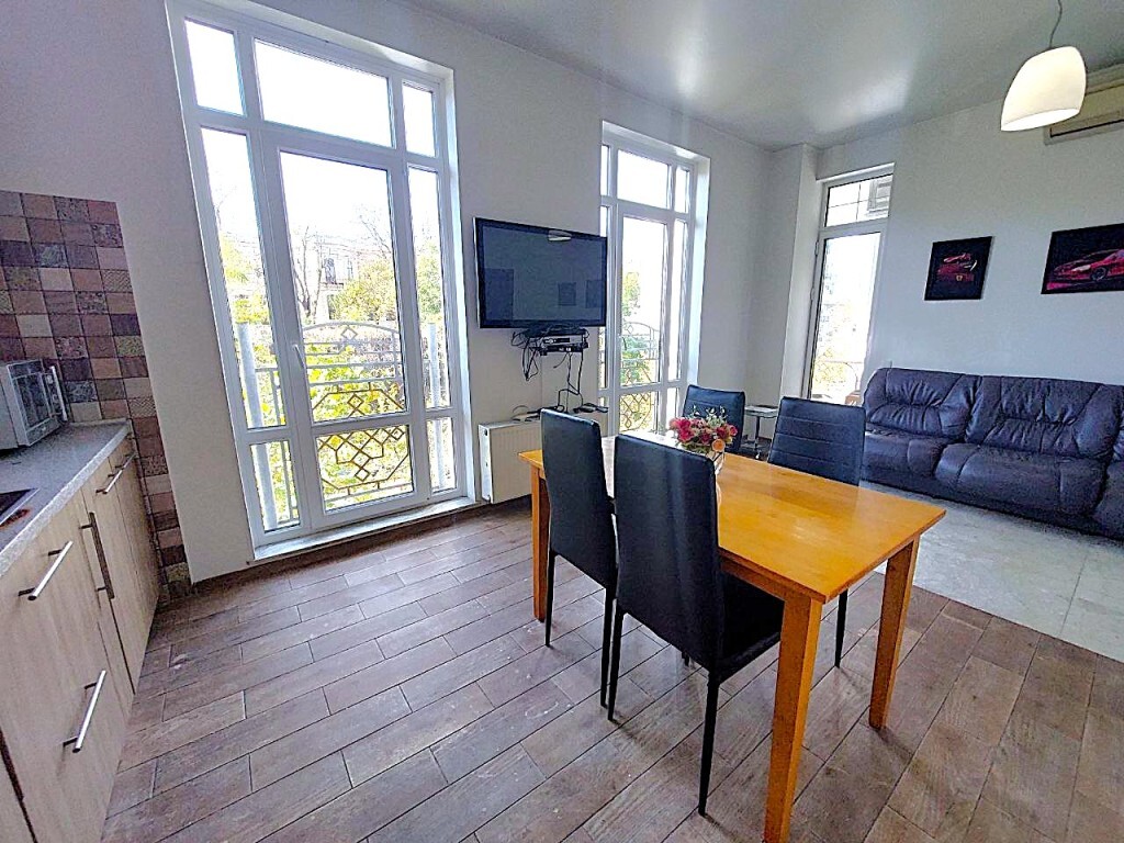 Аренда 1-комнатной квартиры 57 м², Военный спуск, 5/1