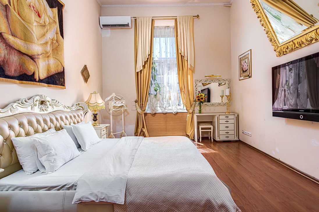 Оренда 3-кімнатної квартири 70 м², Дерибасовская вул., 10