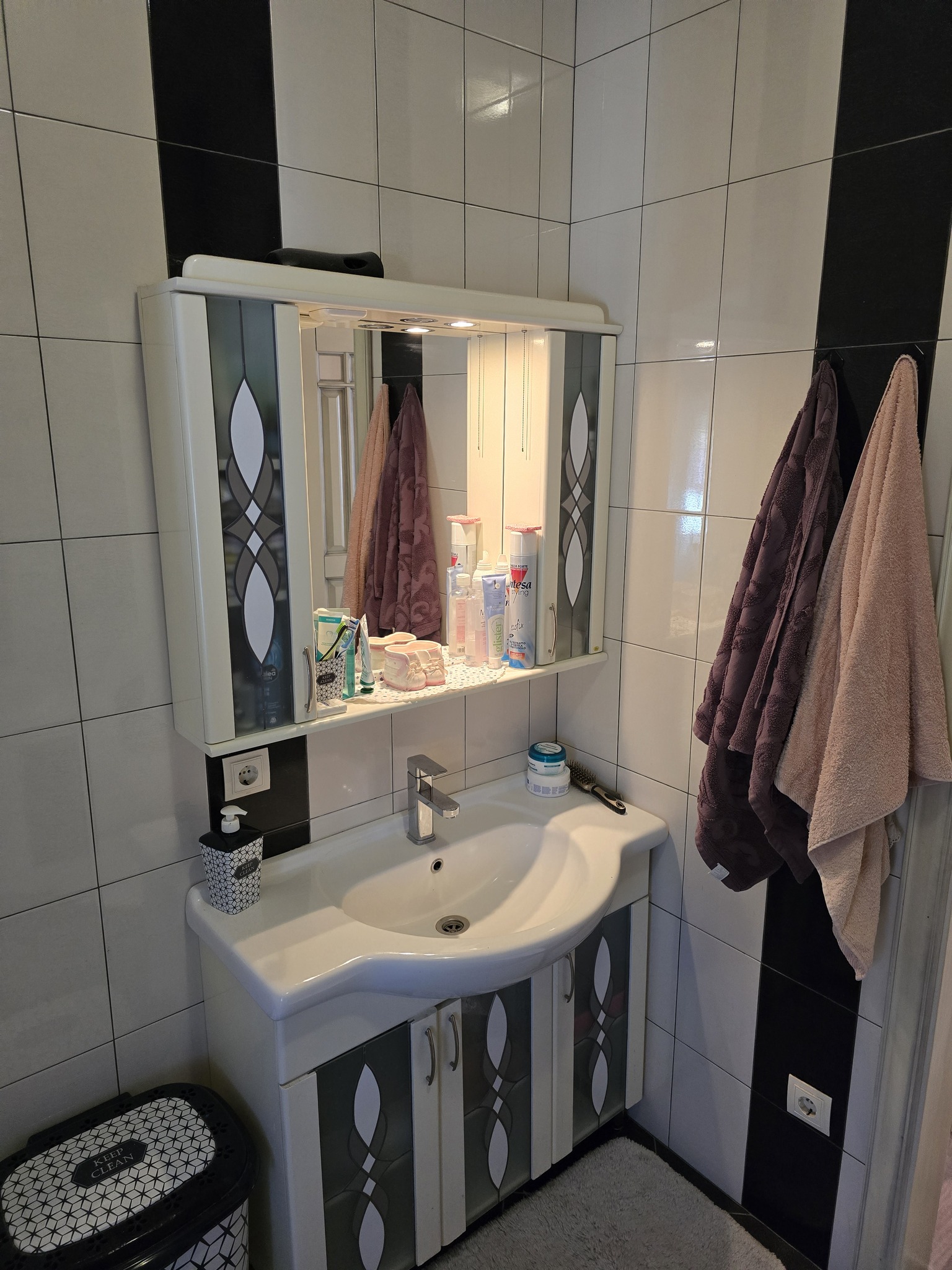 Продаж будинку 183.6 м², вул.Білозора 32