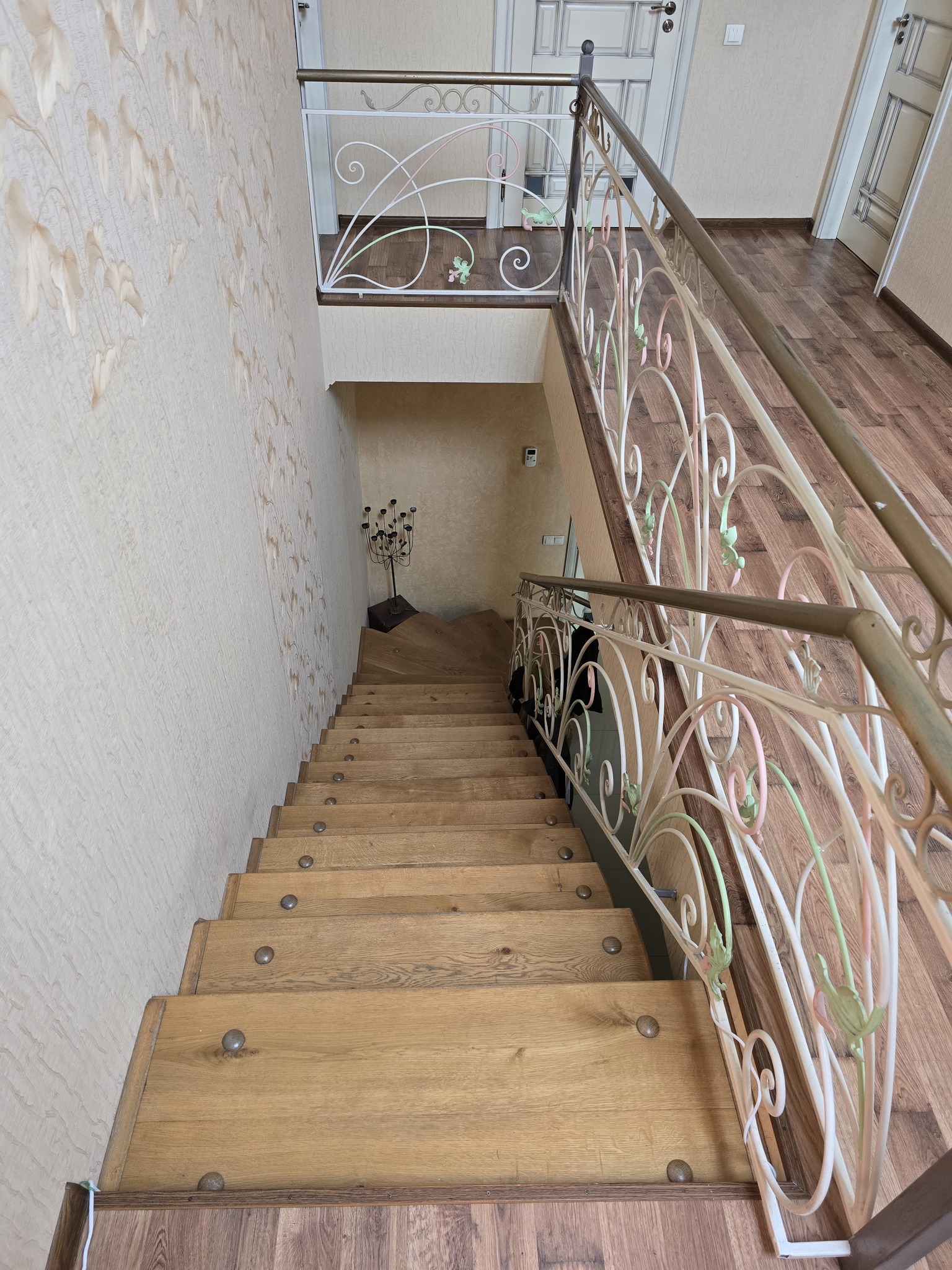 Продаж будинку 183.6 м², вул.Білозора 32