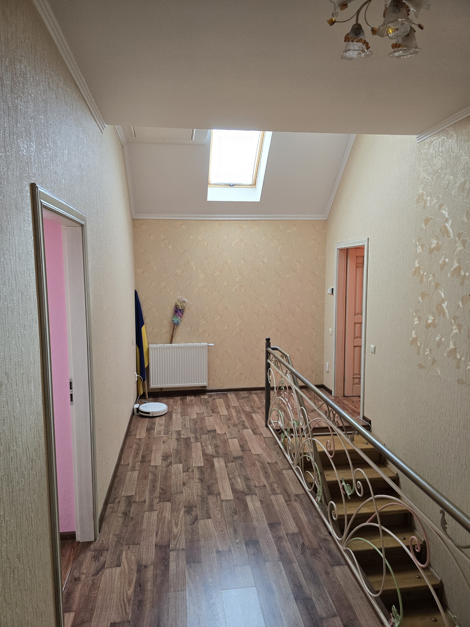 Продаж будинку 183.6 м², вул.Білозора 32