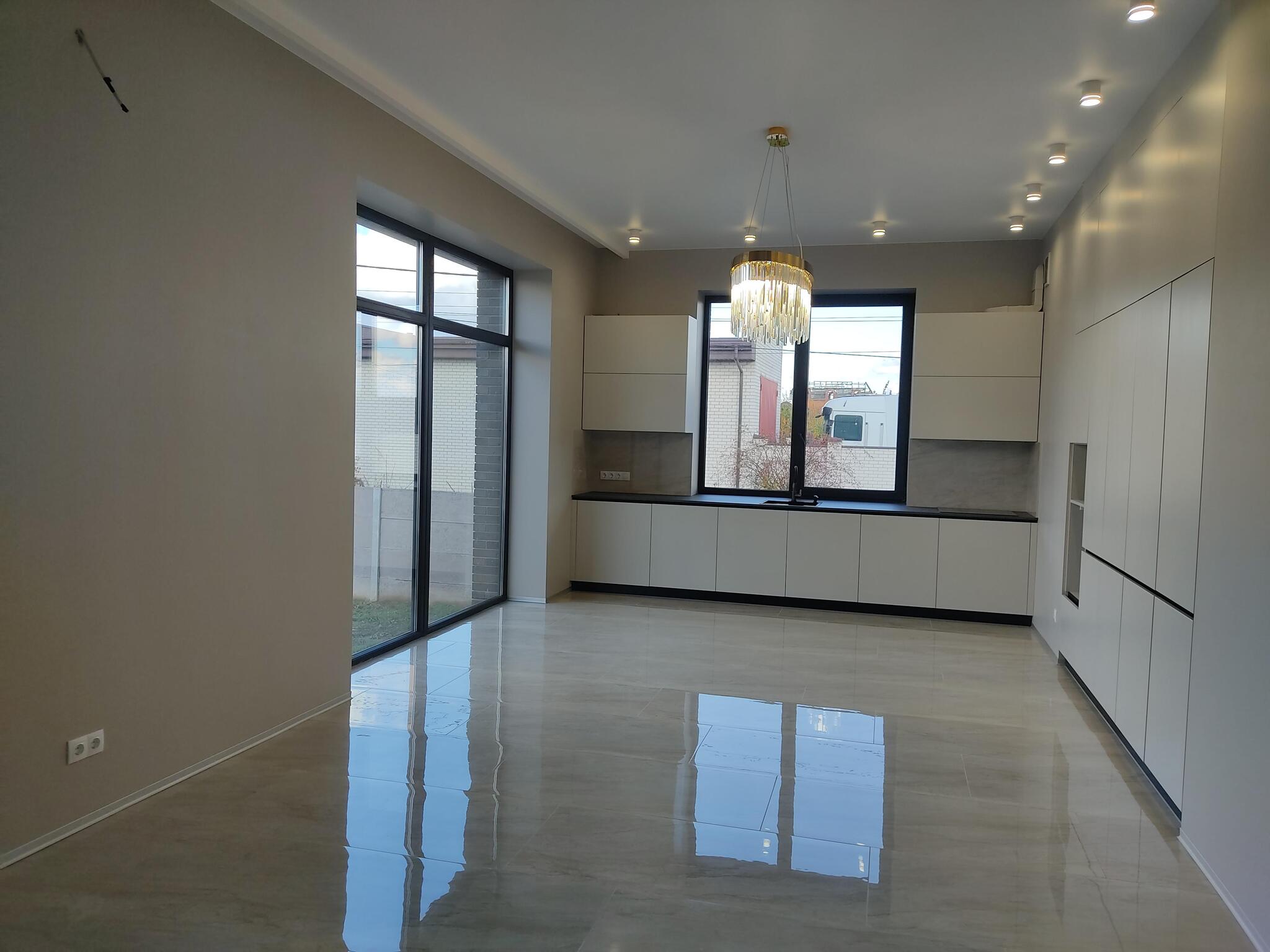 Продажа дома 310 м², Ньютона ул.