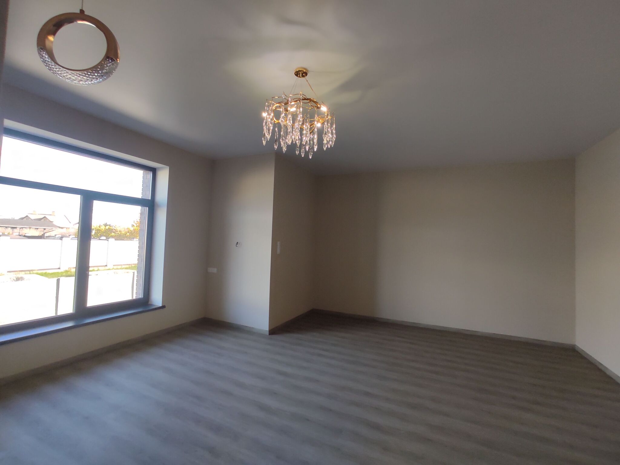 Продажа дома 310 м², Ньютона ул.