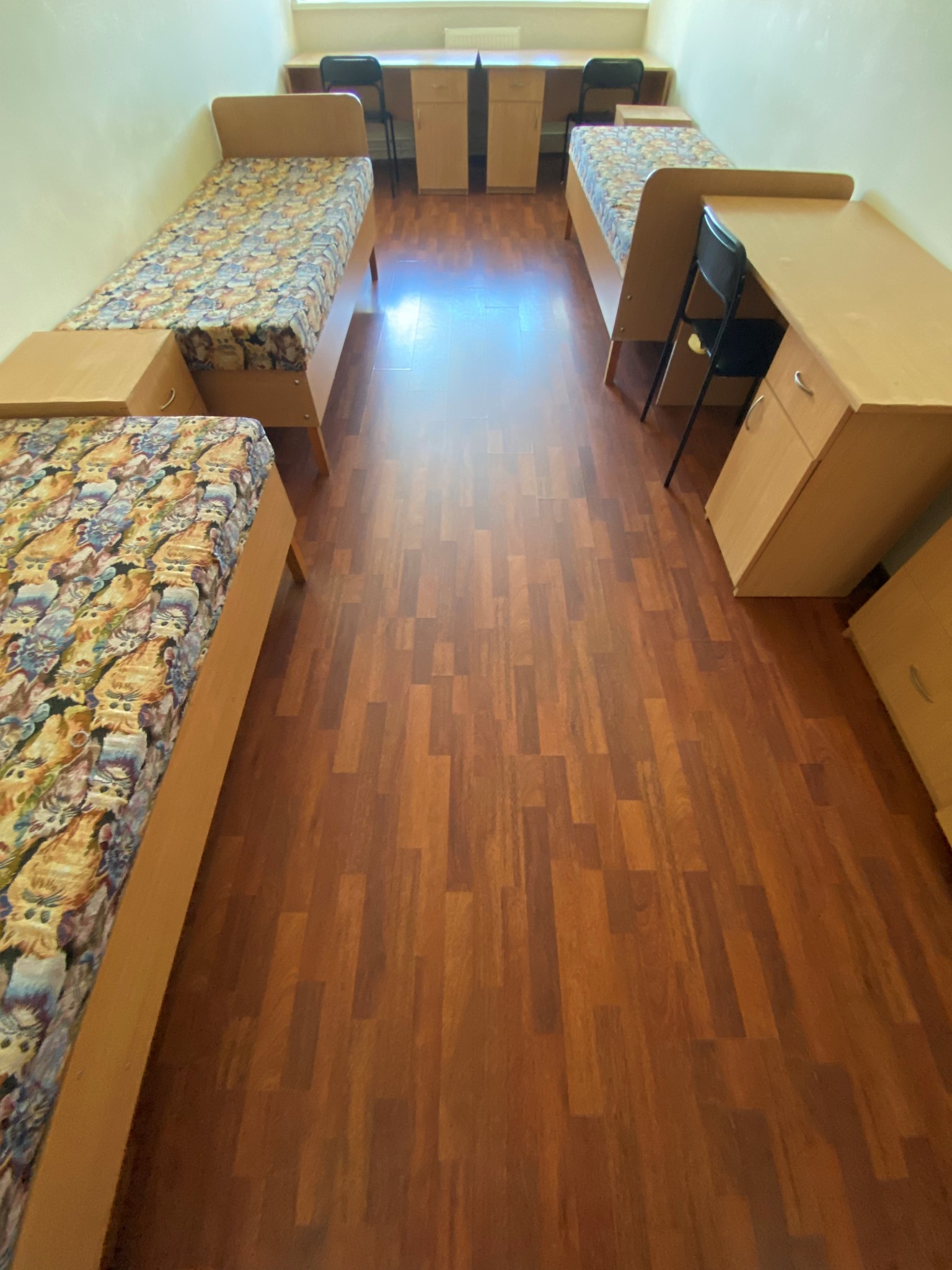 Оренда кімнати/частини квартири, Оксамитова вул.