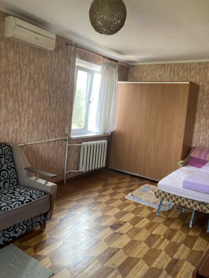 Оренда 1-кімнатної квартири 31.5 м², Косиора, 3