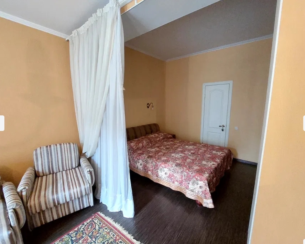 Аренда дома 100 м², Каманина ул.