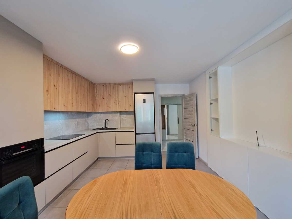 Аренда 3-комнатной квартиры 100 м², Михаила Максимовича ул., 32А