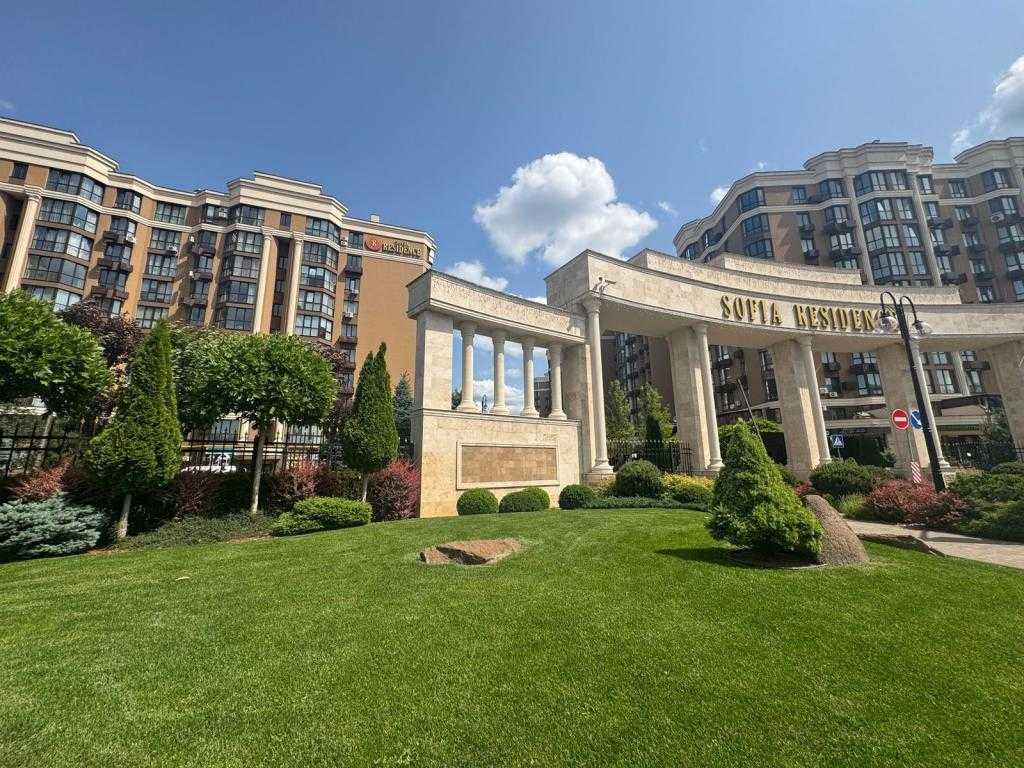 Аренда 1-комнатной квартиры 39 м², ЖК София Резиденс, ДОМ 18 (МАРТЫНОВА, 36)