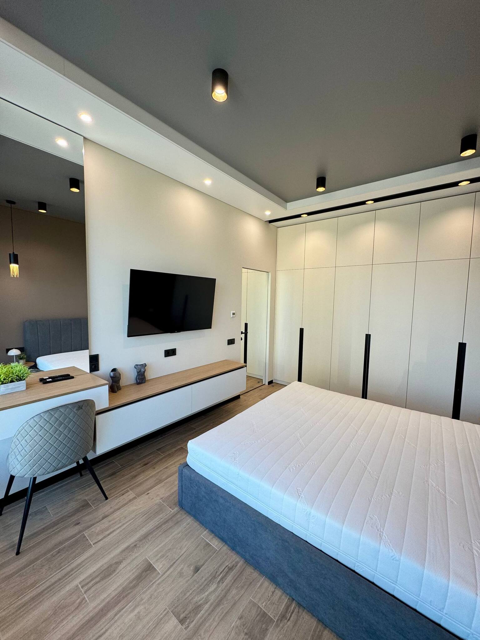 Продаж 2-кімнатної квартири 50 м², Набережна Перемоги вул., 9Б