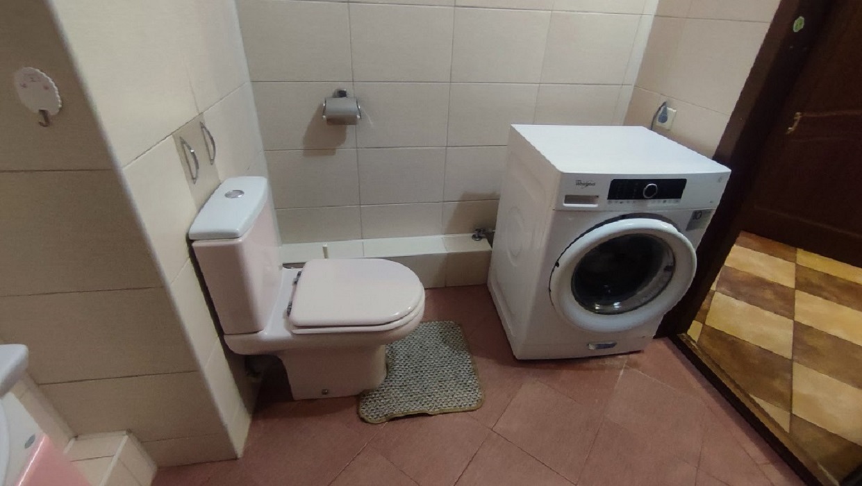 Продажа 3-комнатной квартиры 105 м², Днепровская наб., 23