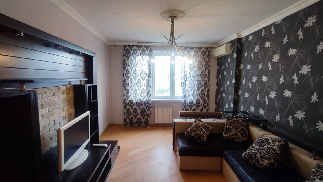 Продажа 3-комнатной квартиры 105 м², Днепровская наб., 23