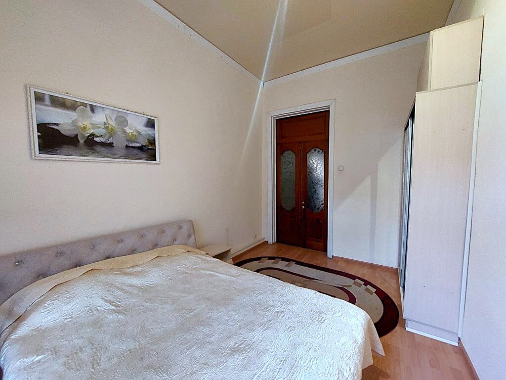 Оренда 3-кімнатної квартири 97 м², Дерибасовская вул., 31