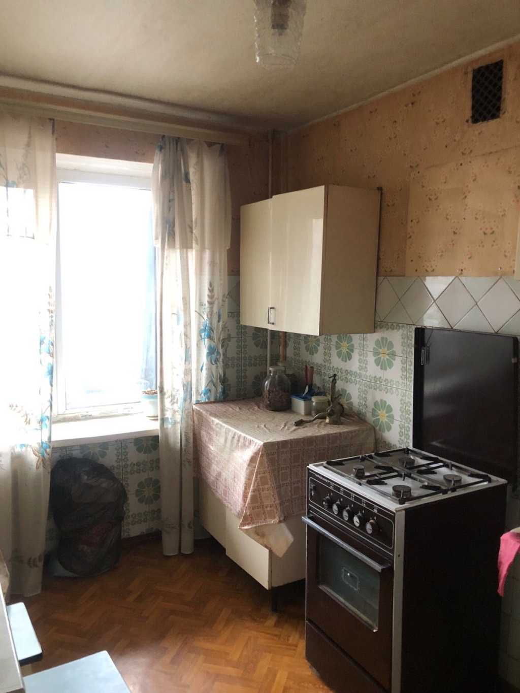 Продажа 3-комнатной квартиры 71.3 м², Вересневая ул., 12А