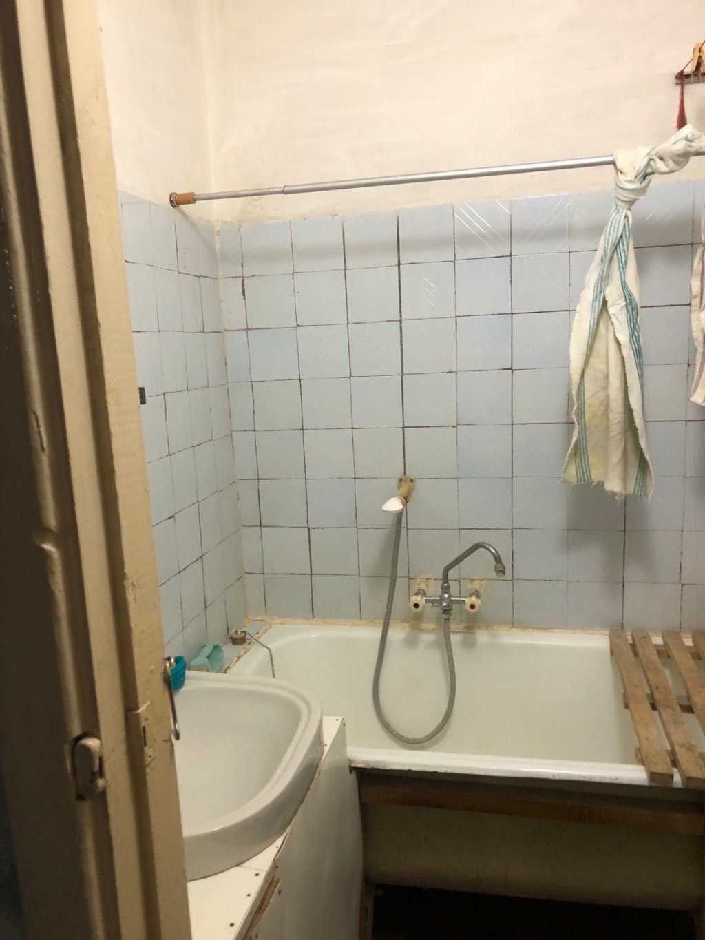 Продажа 3-комнатной квартиры 71.3 м², Вересневая ул., 12А