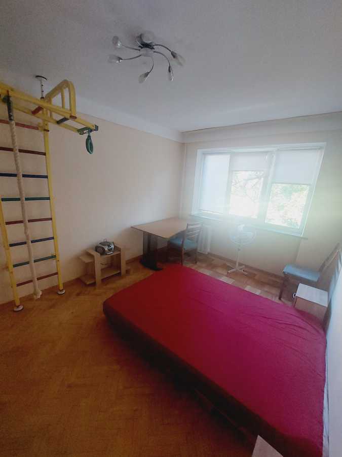 Аренда 2-комнатной квартиры 46 м², Михаила Донца ул., 27