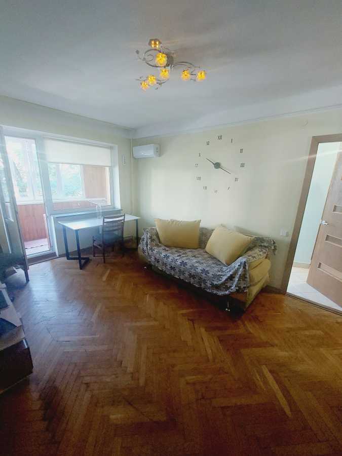 Аренда 2-комнатной квартиры 46 м², Михаила Донца ул., 27