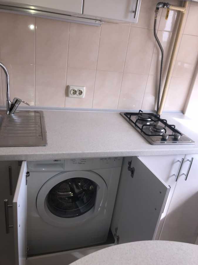 Продажа 1-комнатной квартиры 26.3 м², Вересневая ул., 17/101