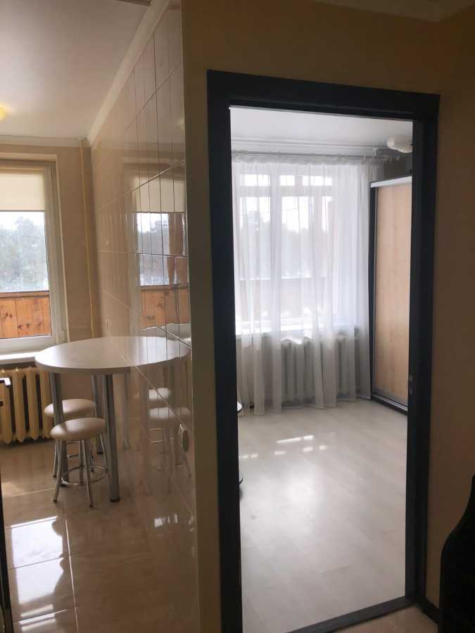 Продажа 1-комнатной квартиры 26.3 м², Вересневая ул., 17/101